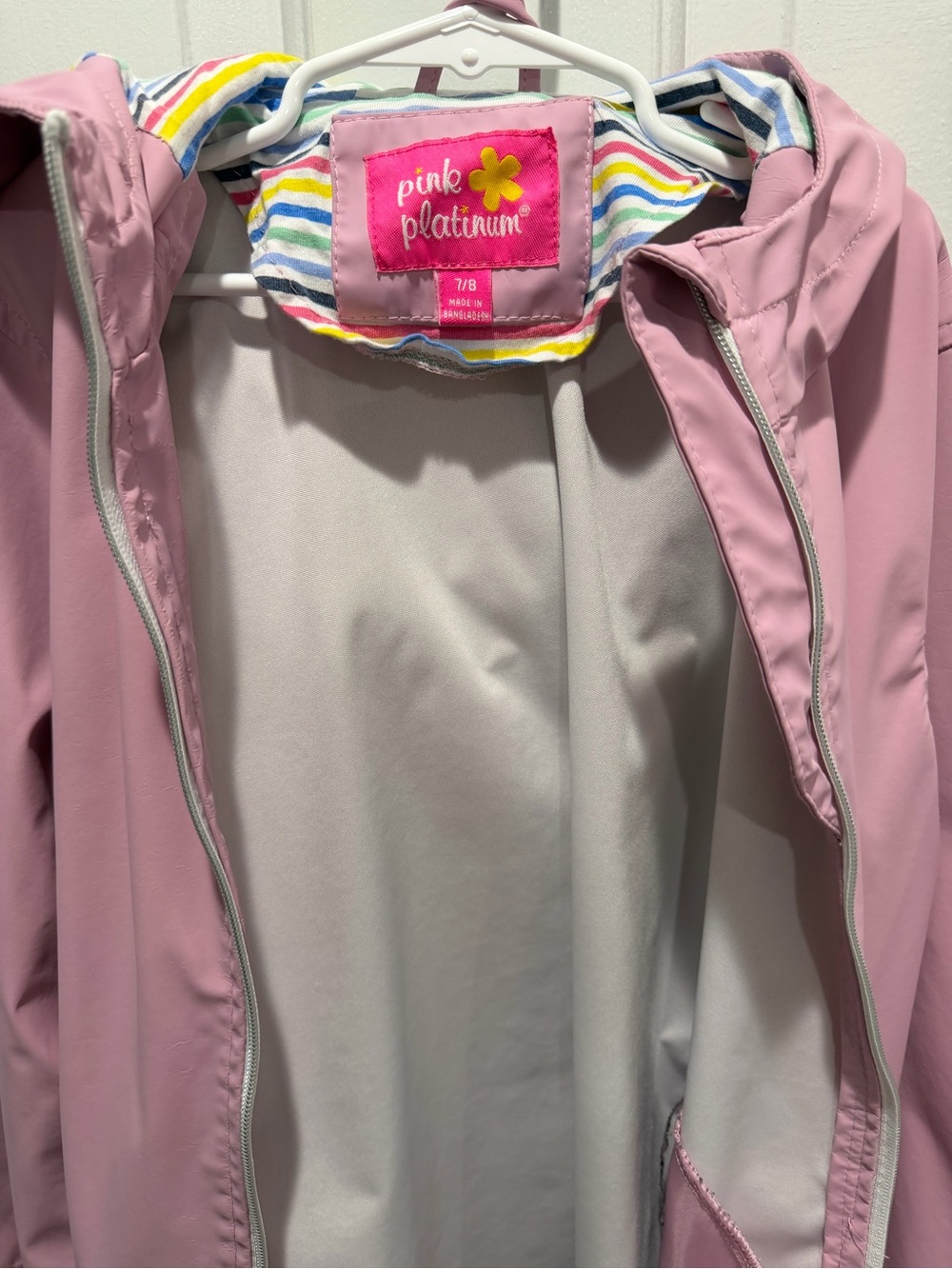Pink Raincoat - Picture 4 of 8